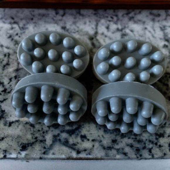 Hand Crafted Soap - Charcoal & Shea Butter Massage Bar - Picture 2 of 4